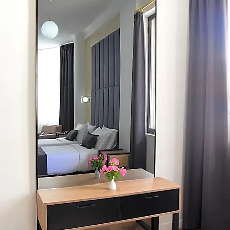 Comfort Center Hotel